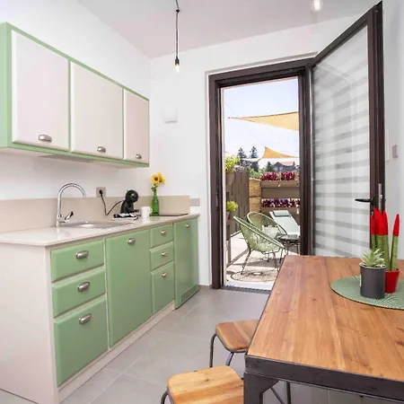 Apartman Ospritthouse *