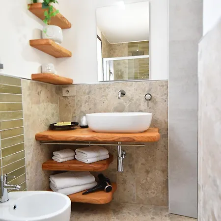 Apartman Ospritthouse *