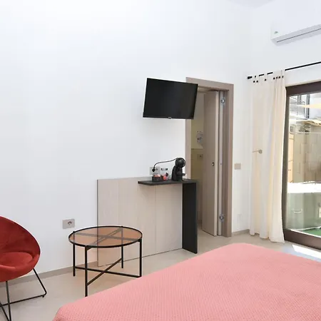 Ospritthouse Apartman *