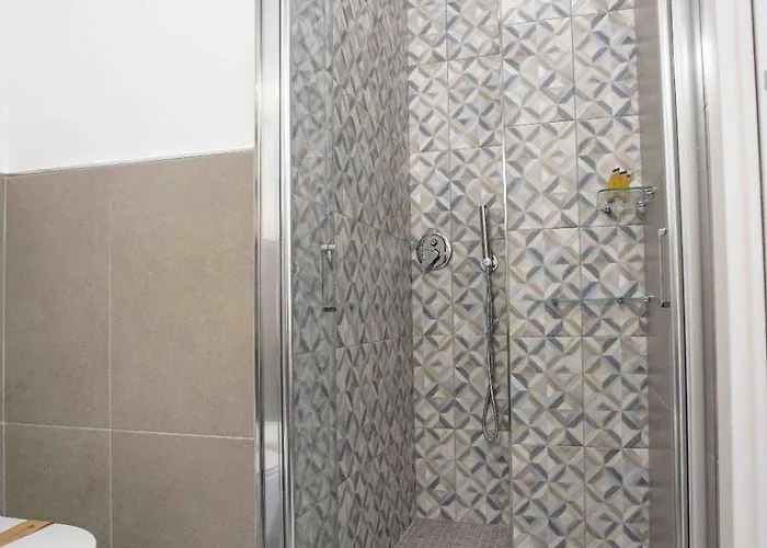 Ospritthouse Апартаменты Аджерола